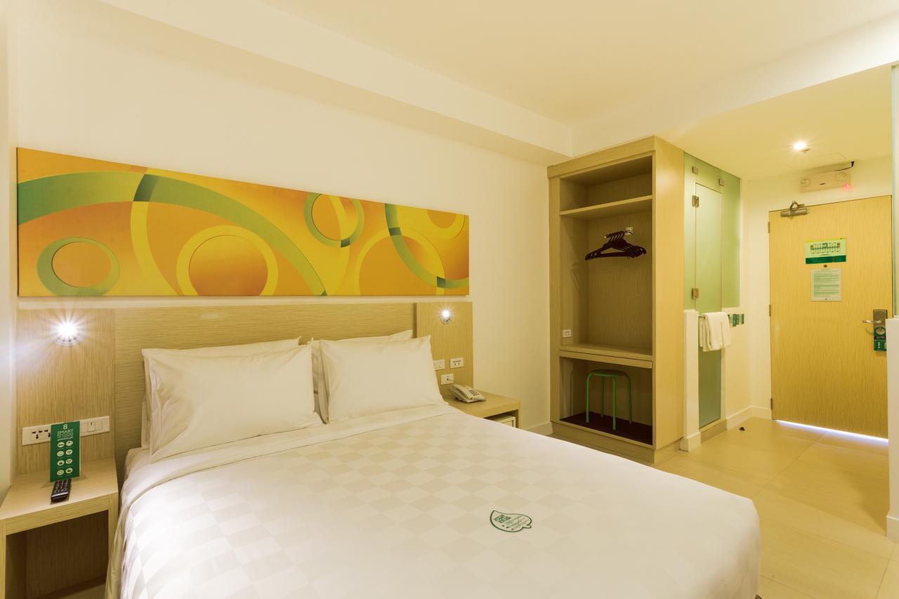Go Hotels Cubao Quezón by Eksteriør bilde